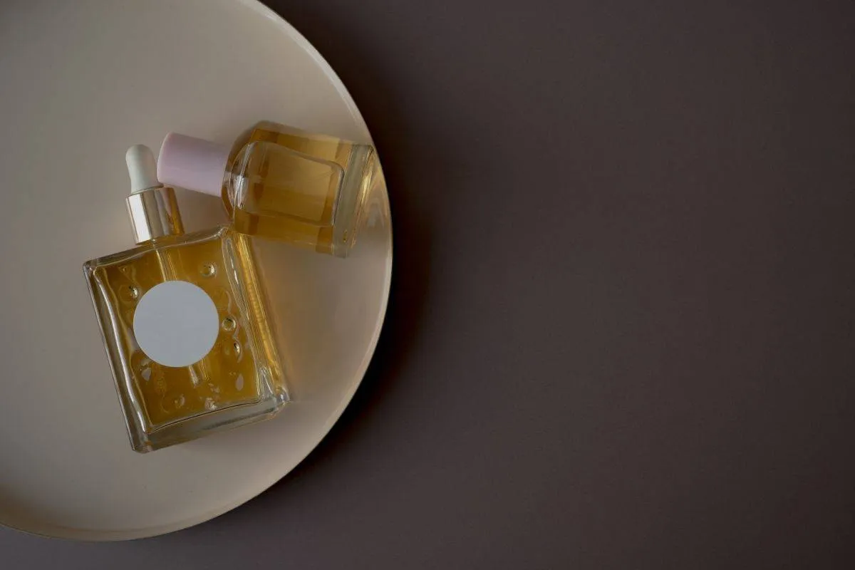 10 Perfumes That Smell Just Like Jasmine