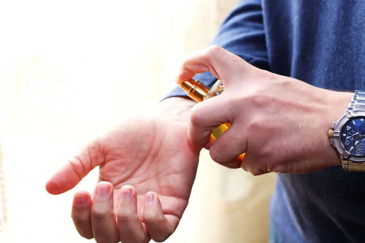 Do Guys Wear Perfume or Cologne?