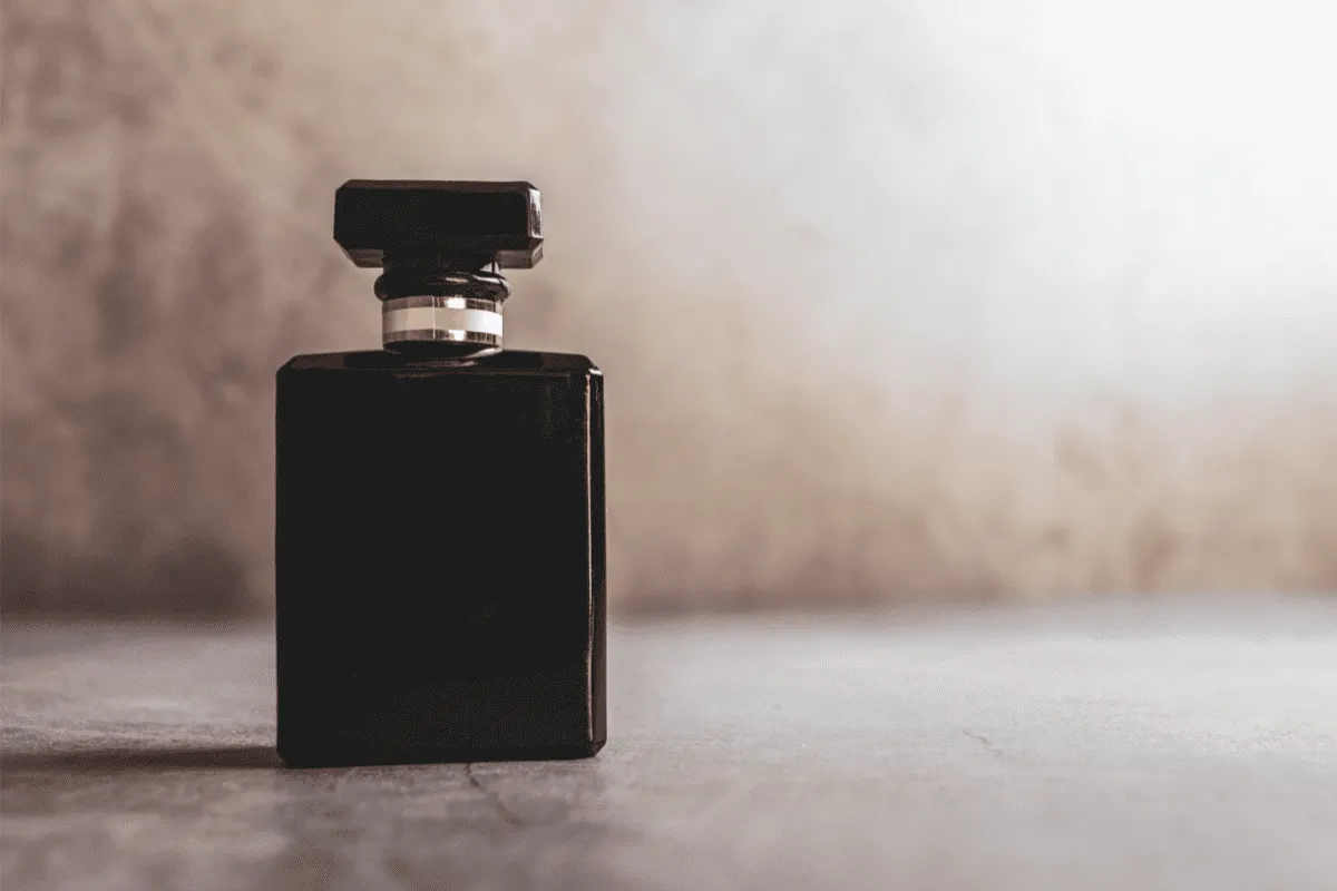 What Does Halston Perfume Smell Like? (1975 vs. Today)