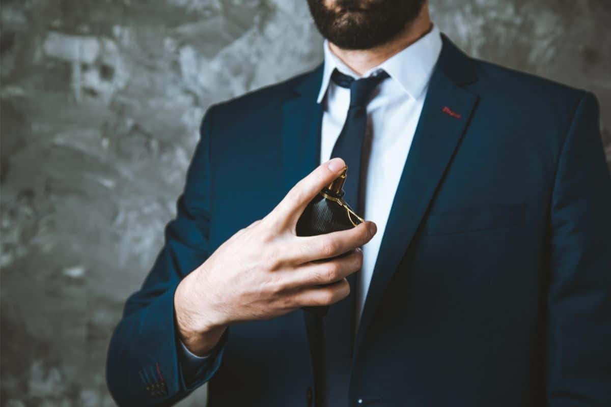 What is Musk in Perfume: The Scent of Desire